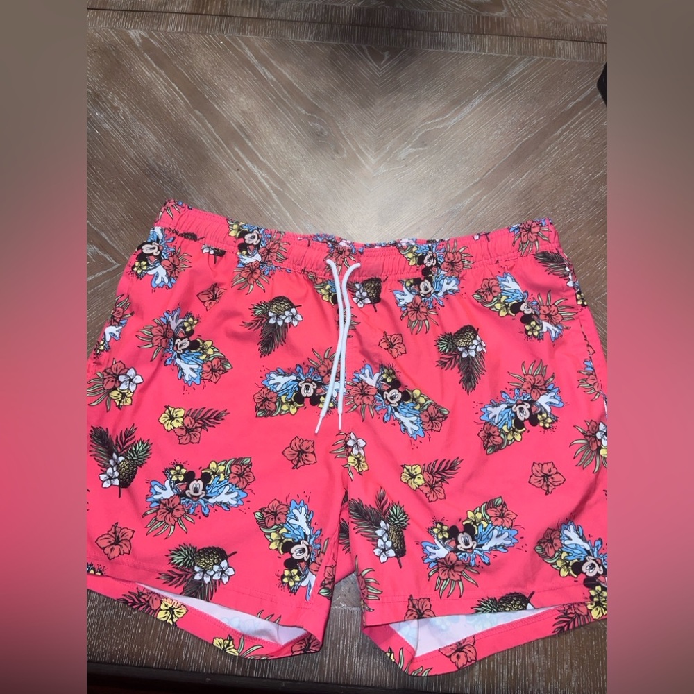 Disney Mickey Mouse Men’s XXL Pink Hawaiian Pineapple  Elastic Waist Short/swim